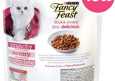 Purina-Fancy-Feast-Dry-Cat-Food-Back-Pack